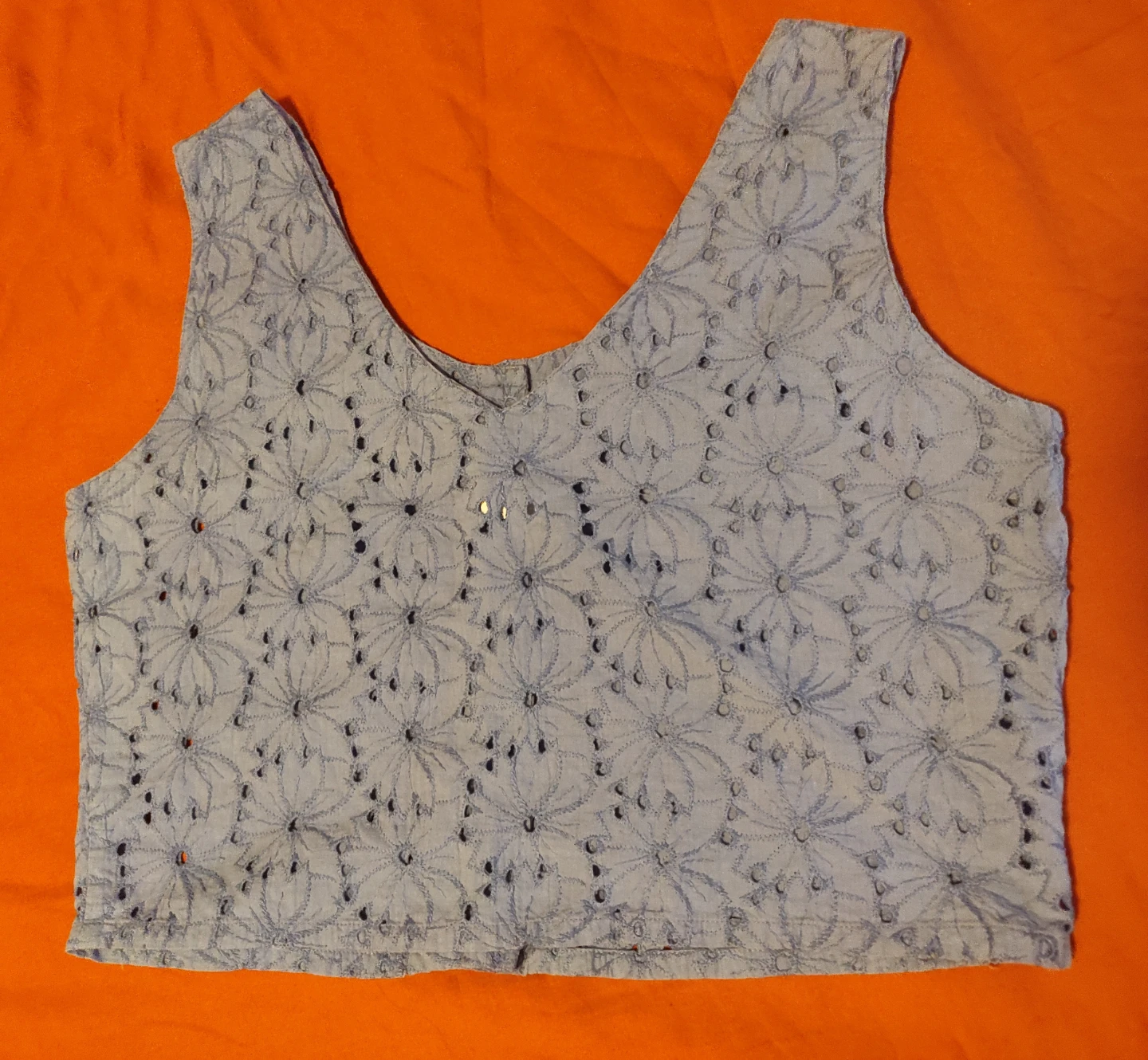 Beautiful lacey vintage top - photo 2