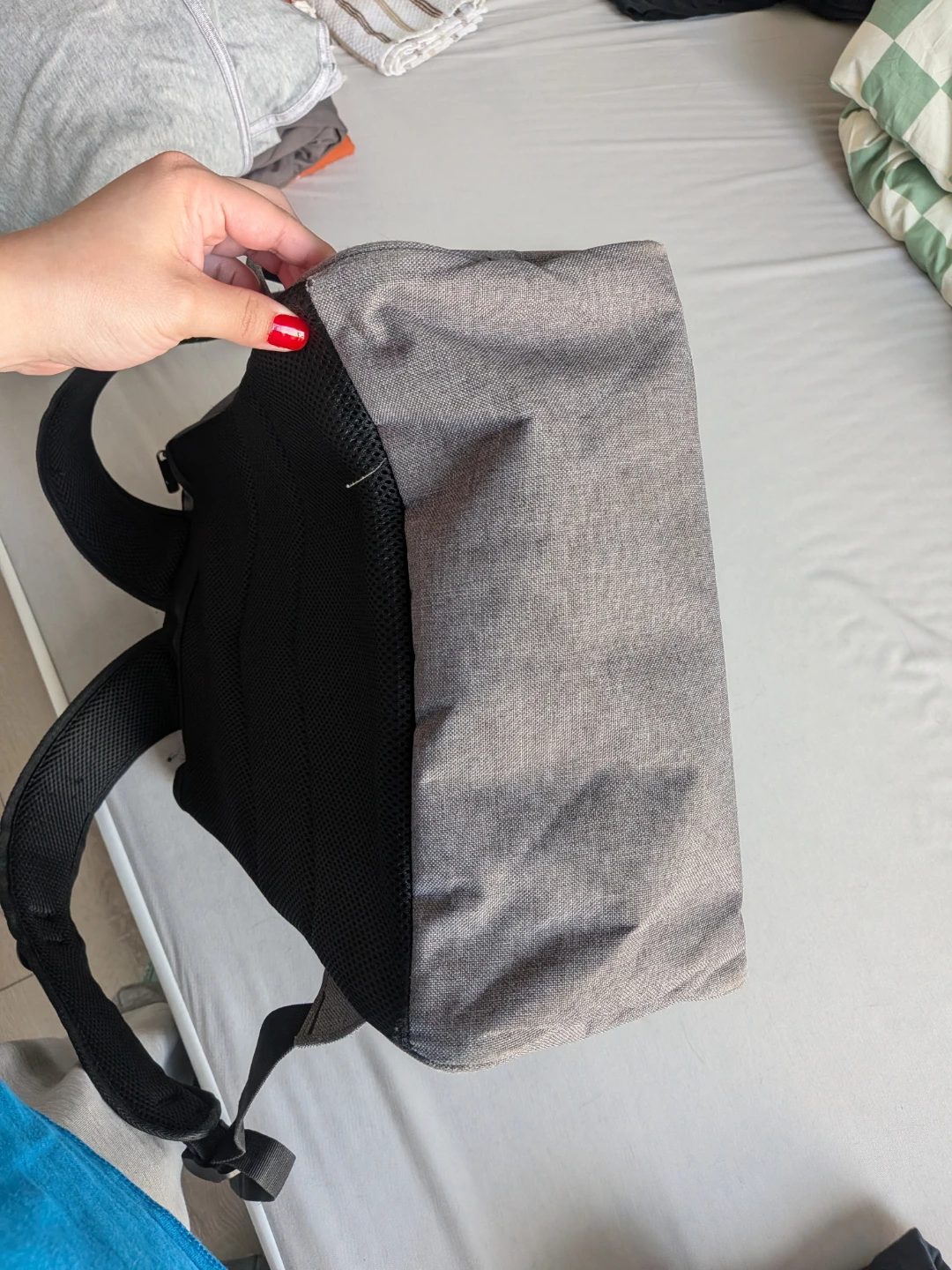 Grey backpack - photo 5