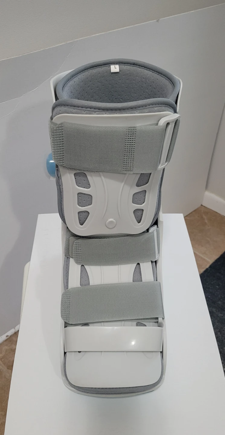 EUC Large Medical Walking Boot - photo 3
