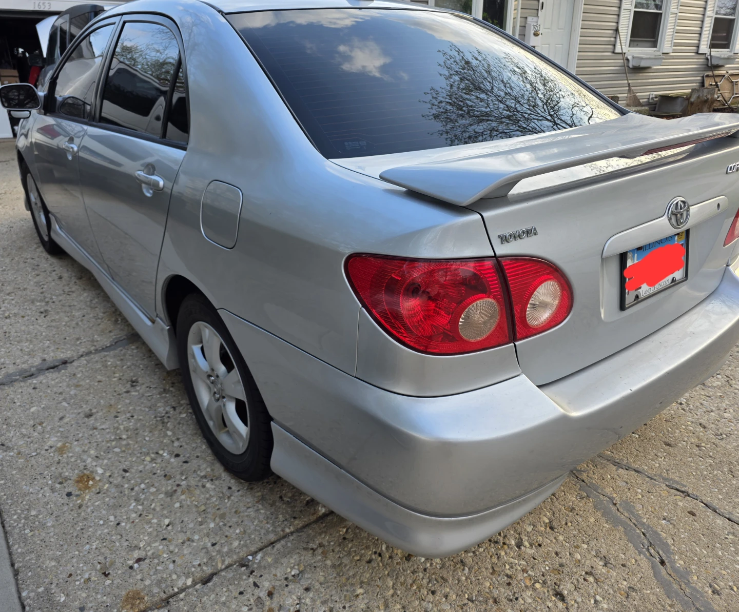 2005 Toyota Corolla XRS Sedan - photo 2