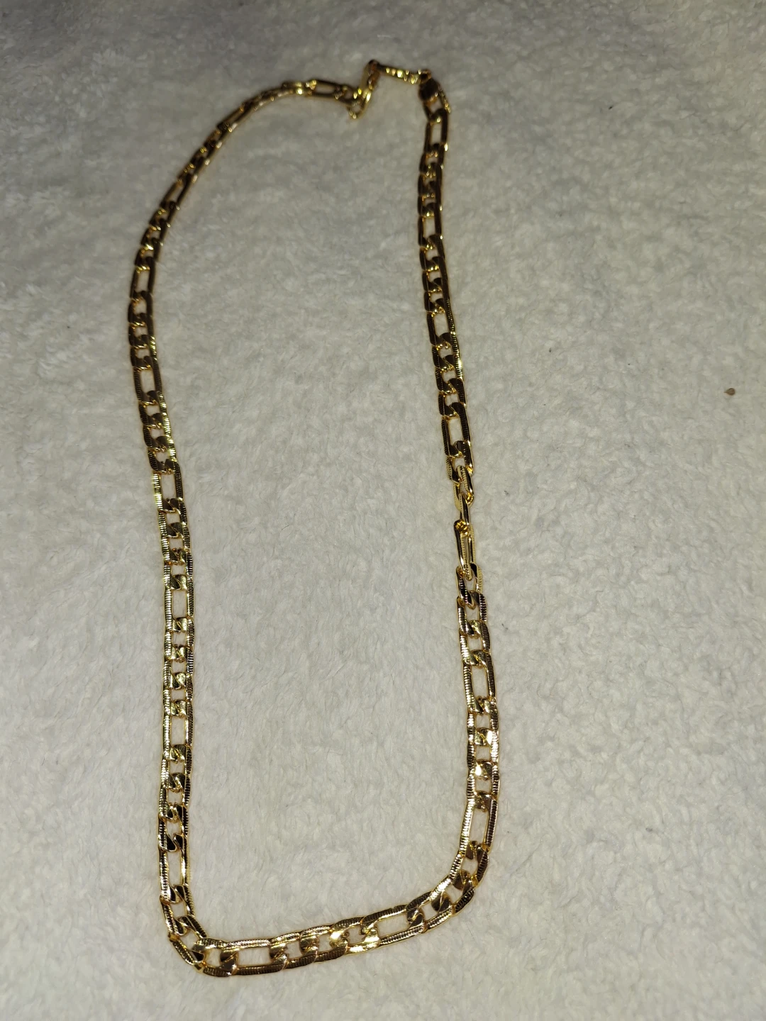 Gold Tone Figaro Chain Necklace - photo 2