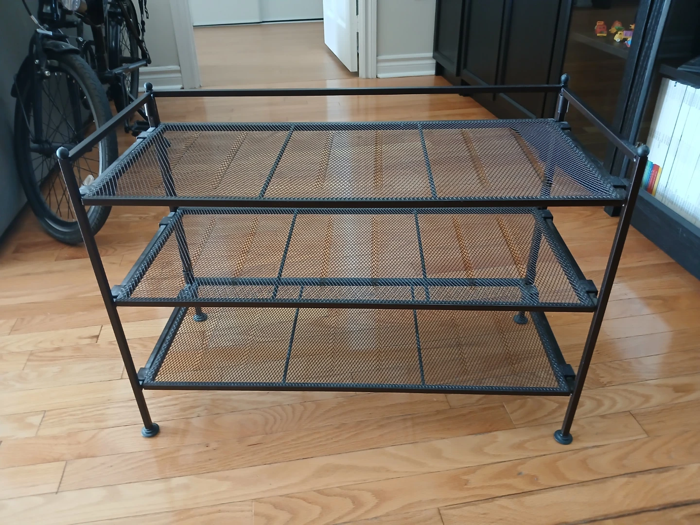 3-Tier Metal Mesh Shoe Storage Shelf - photo 3