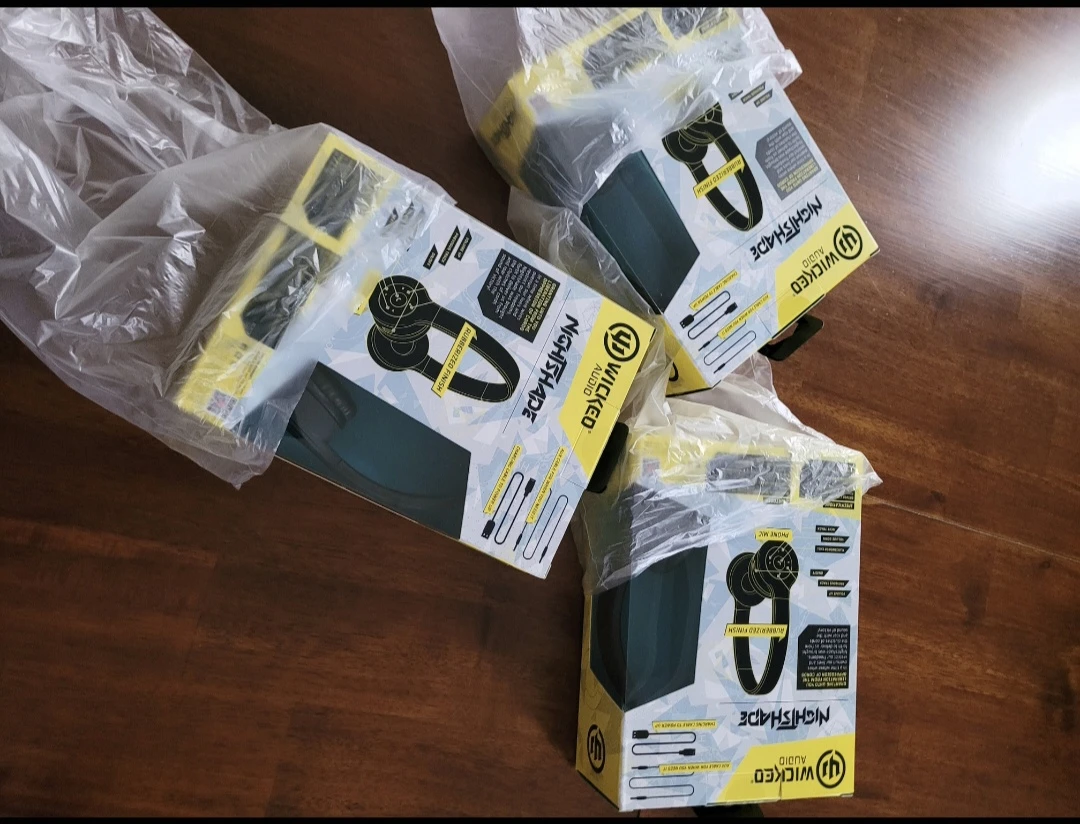 Wicked Audio Nightshade Bluetooth Headphones - photo 4