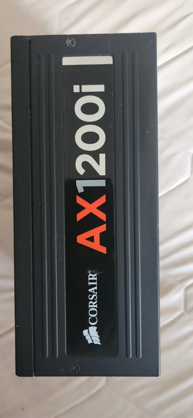 Corsair AX1200i Power Supply - photo 3