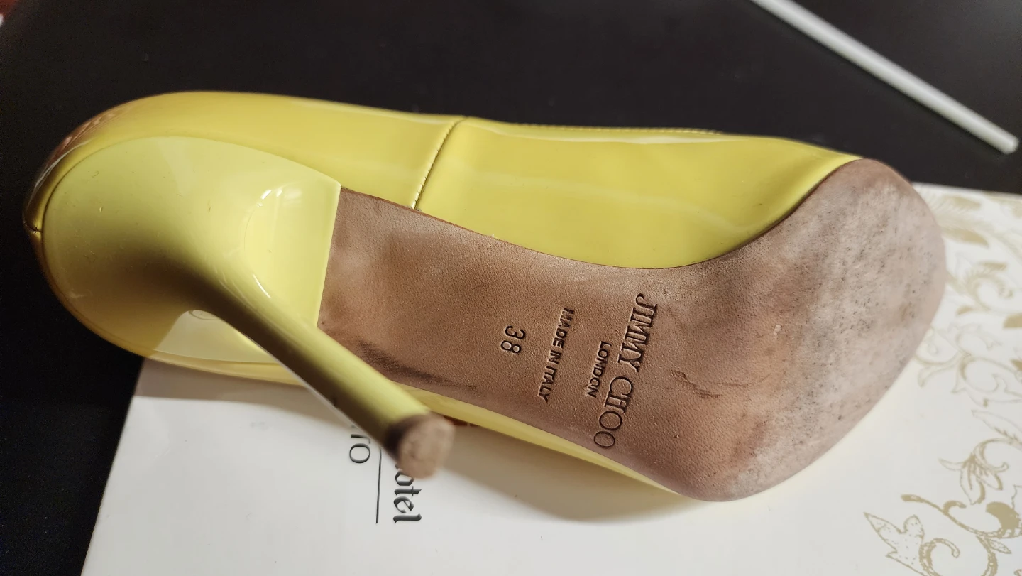 Jimmy Choo Patent Leather Pumps - Yellow - photo 5