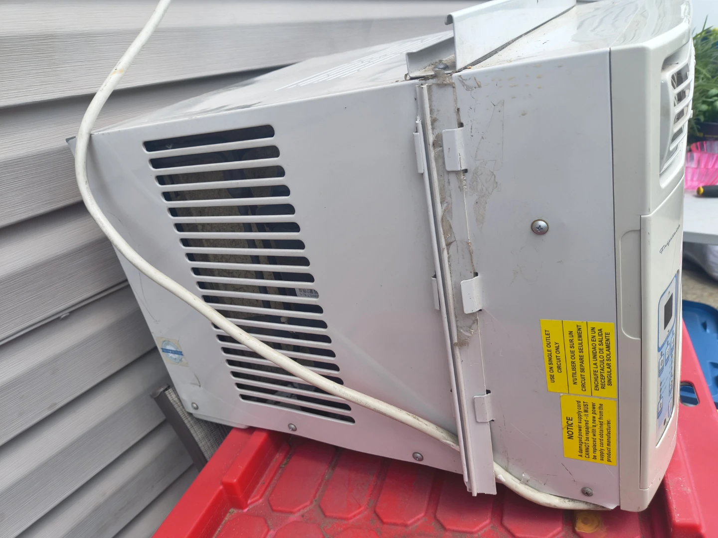 Frigidaire Window Air Conditioner