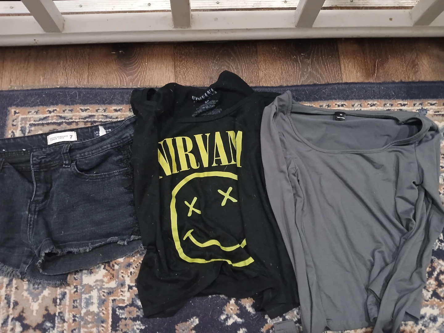 Bundle of Women's Clothing - photo 2