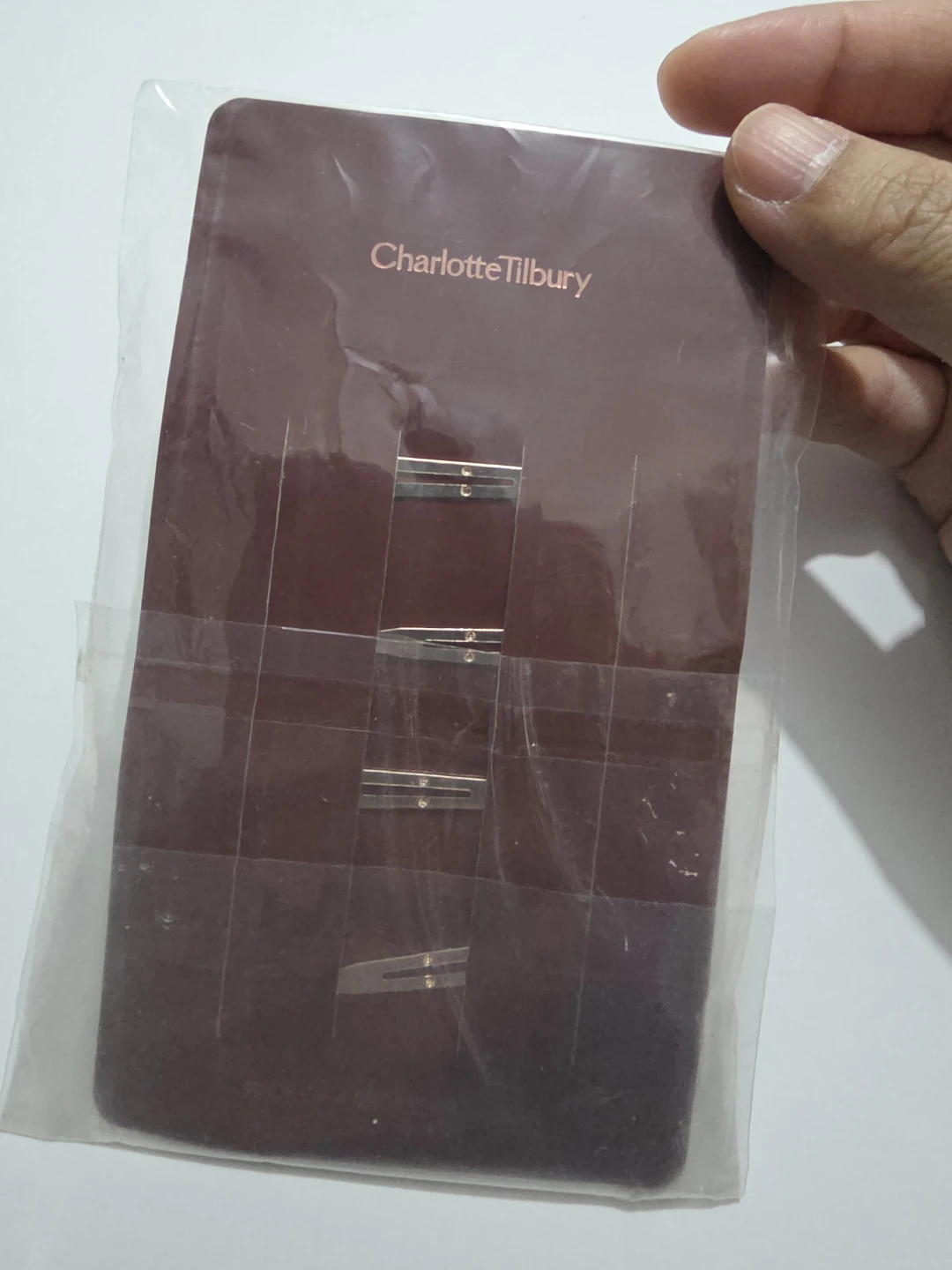 Charlotte Tilbury Hair Clips (4 Pack) ⚽️ - photo 2