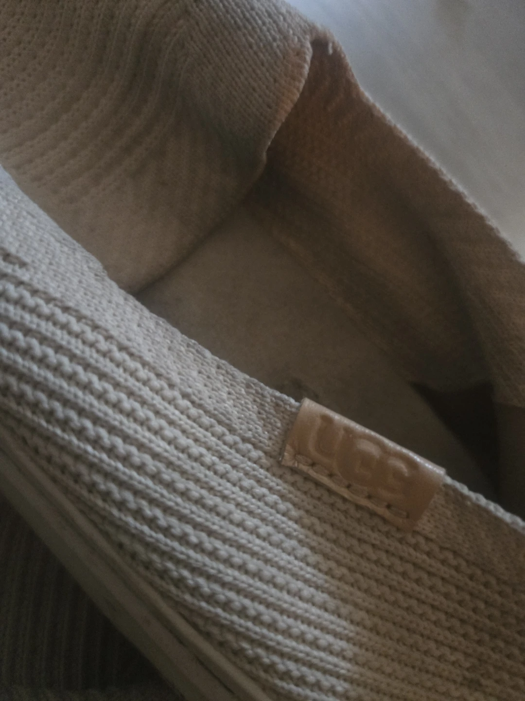 Ugg Slip on runners - photo 2
