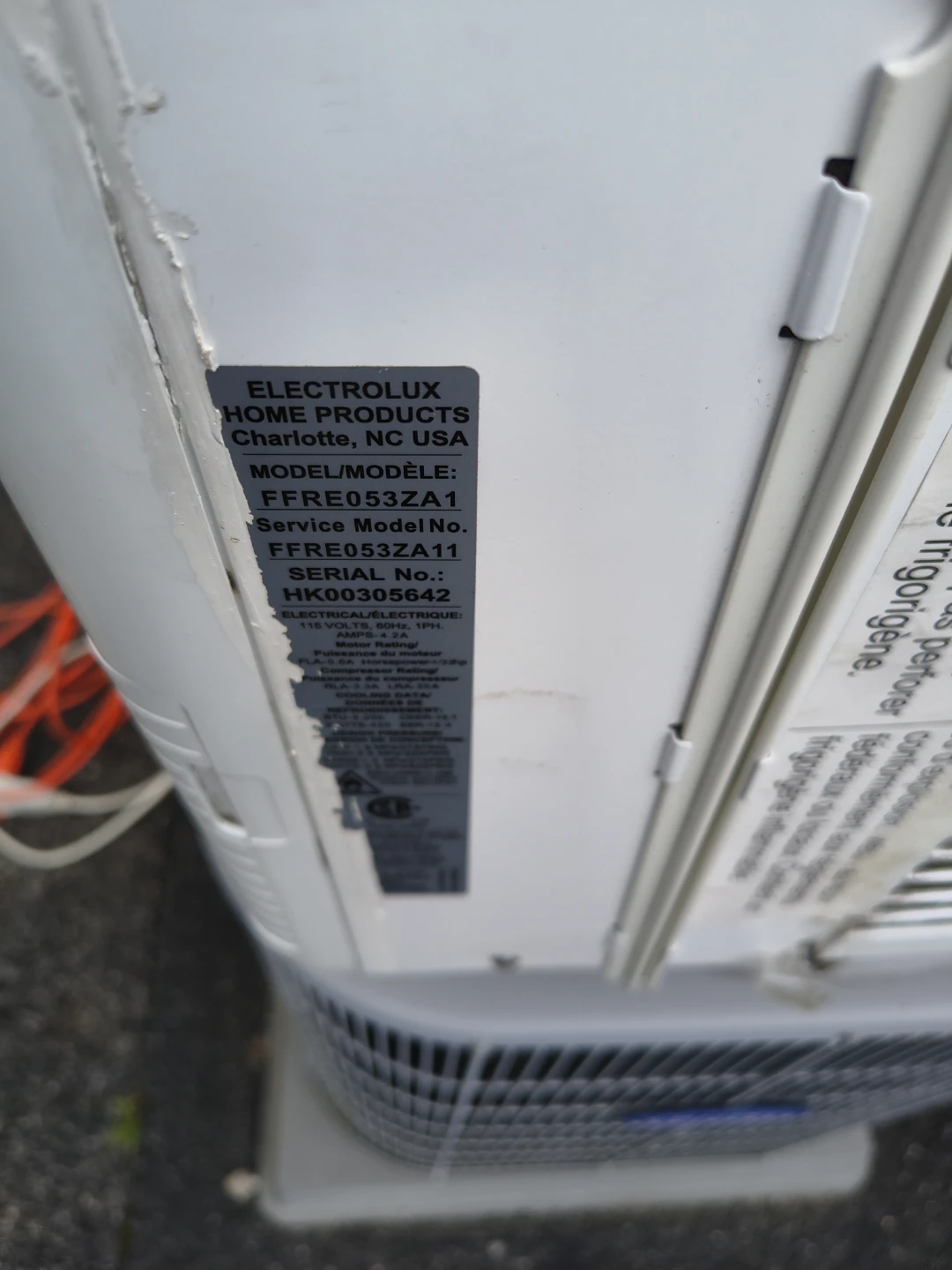 Frigidaire 5200 btu air conditioner - photo 2