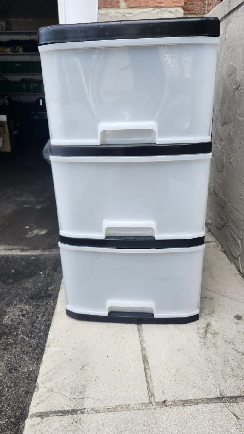 3-Drawer Plastic Storage Unit