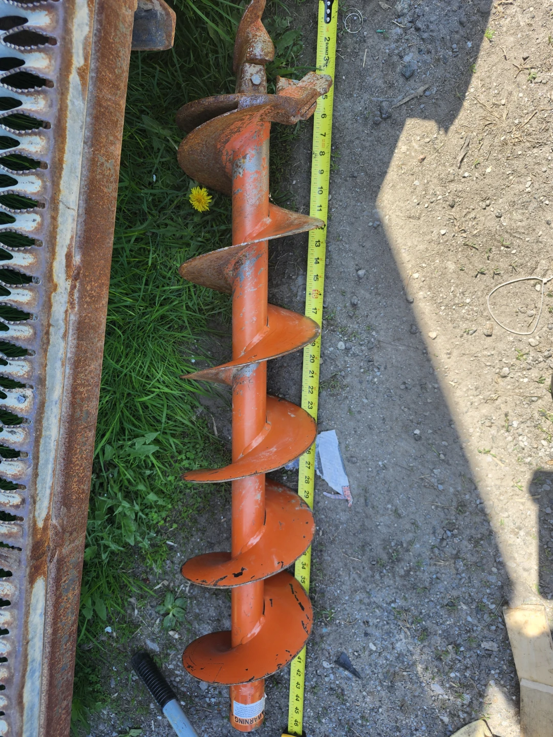 General 330 Hole Digger