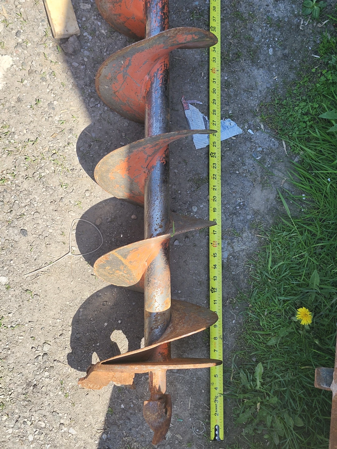 General 330 Hole Digger - photo 2