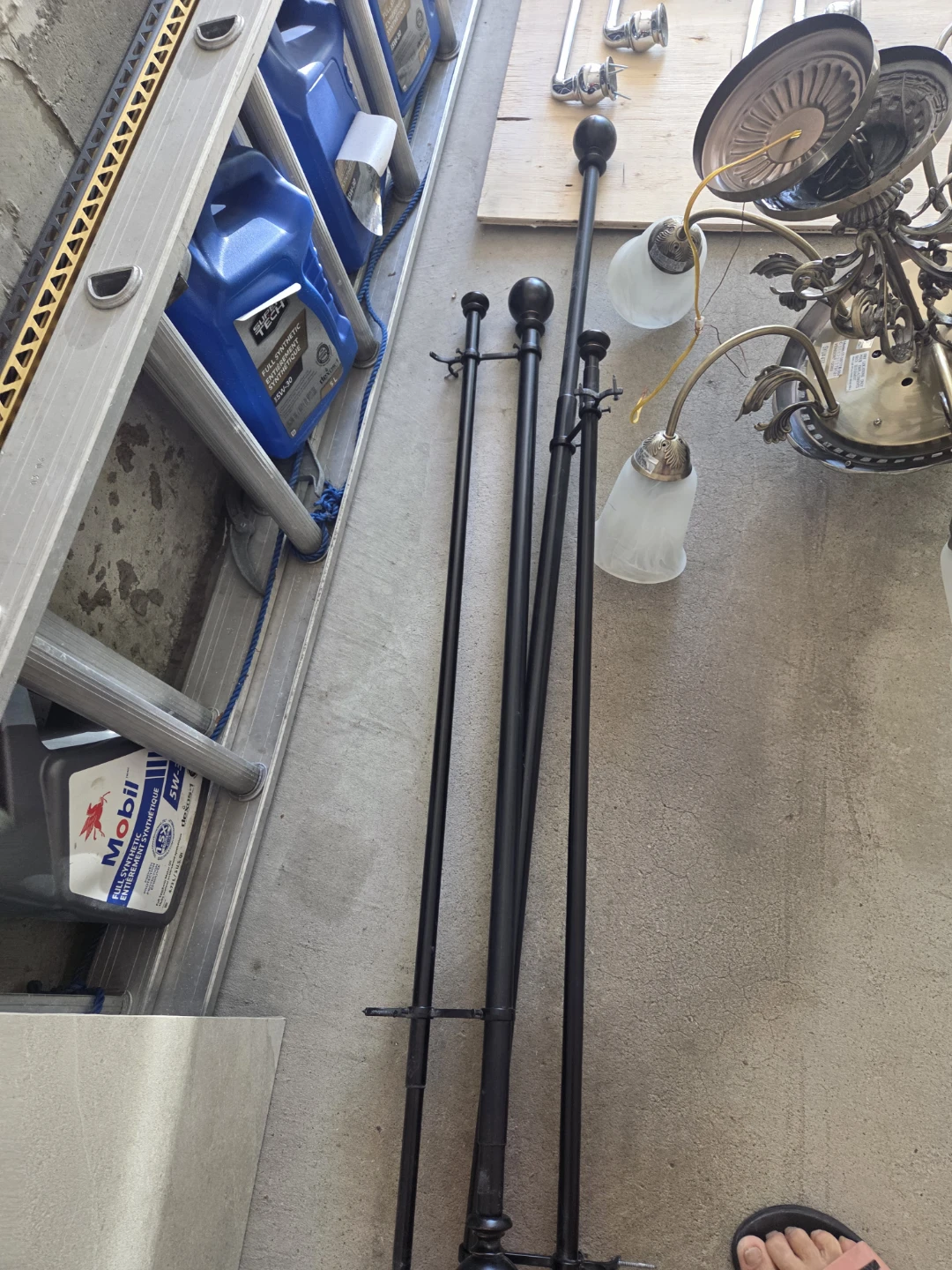 Floral Curtains and Black Curtain Rods Set