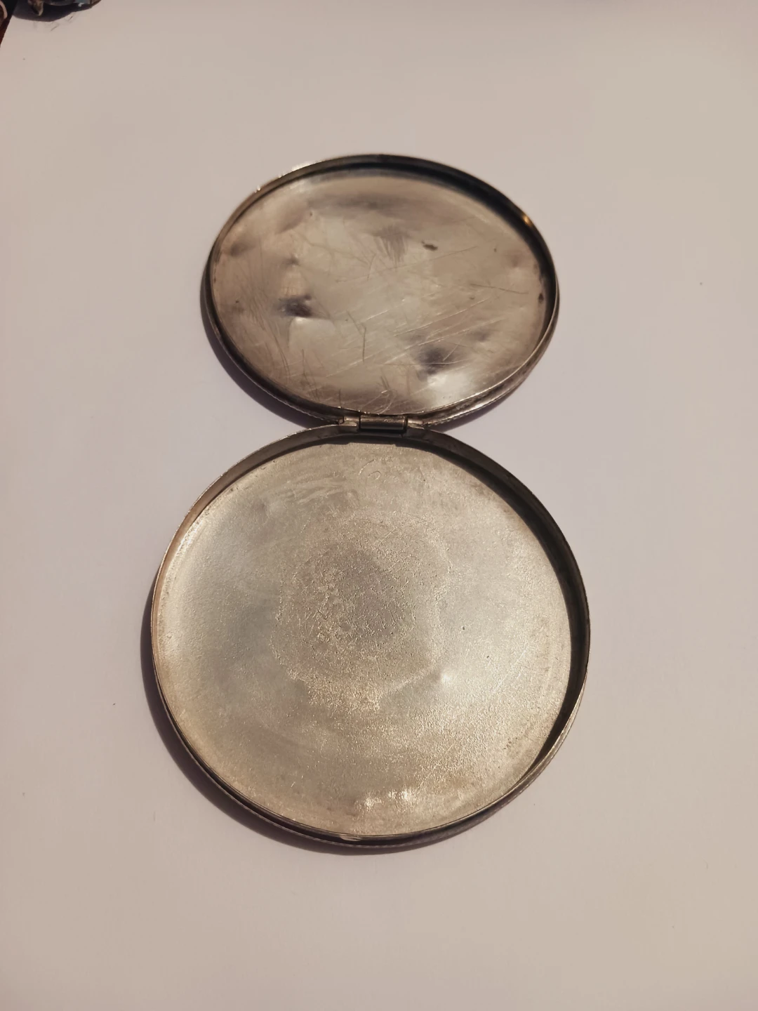Antique Sterling Silver Compact Powder Case - photo 4