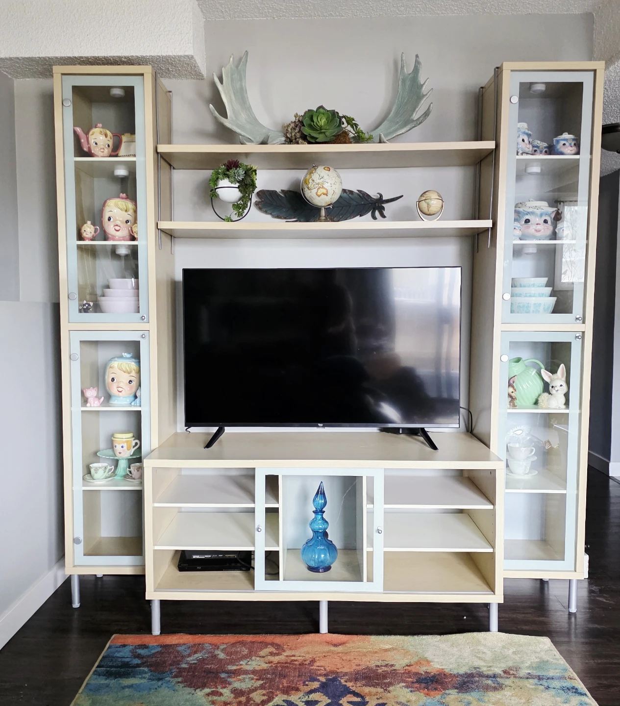 Ikea Magiker Entertainment Unit with Display Cabinets - photo 4