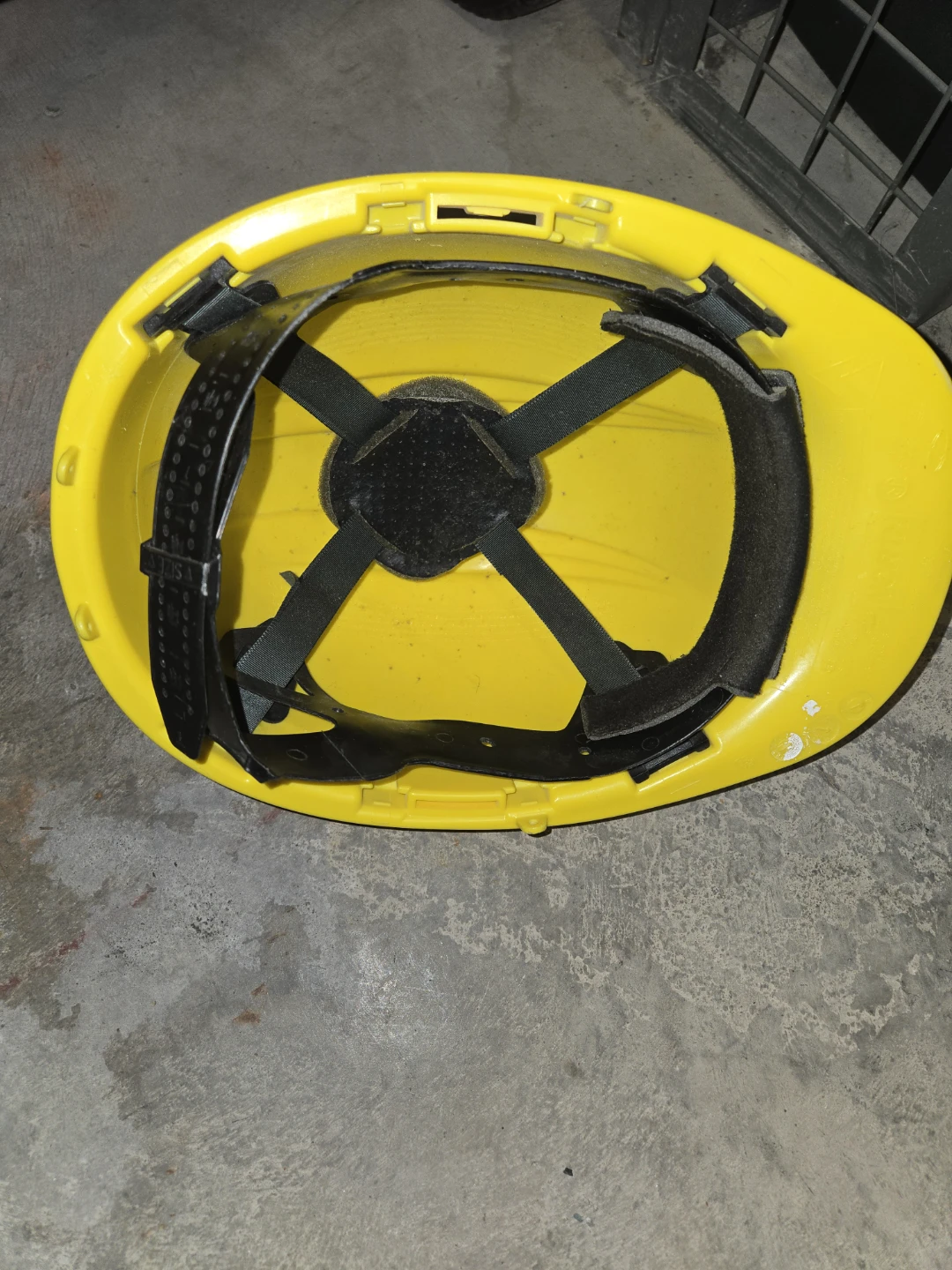 yellow hard hat with Hi-Vis Safety Sash Belt - photo 2