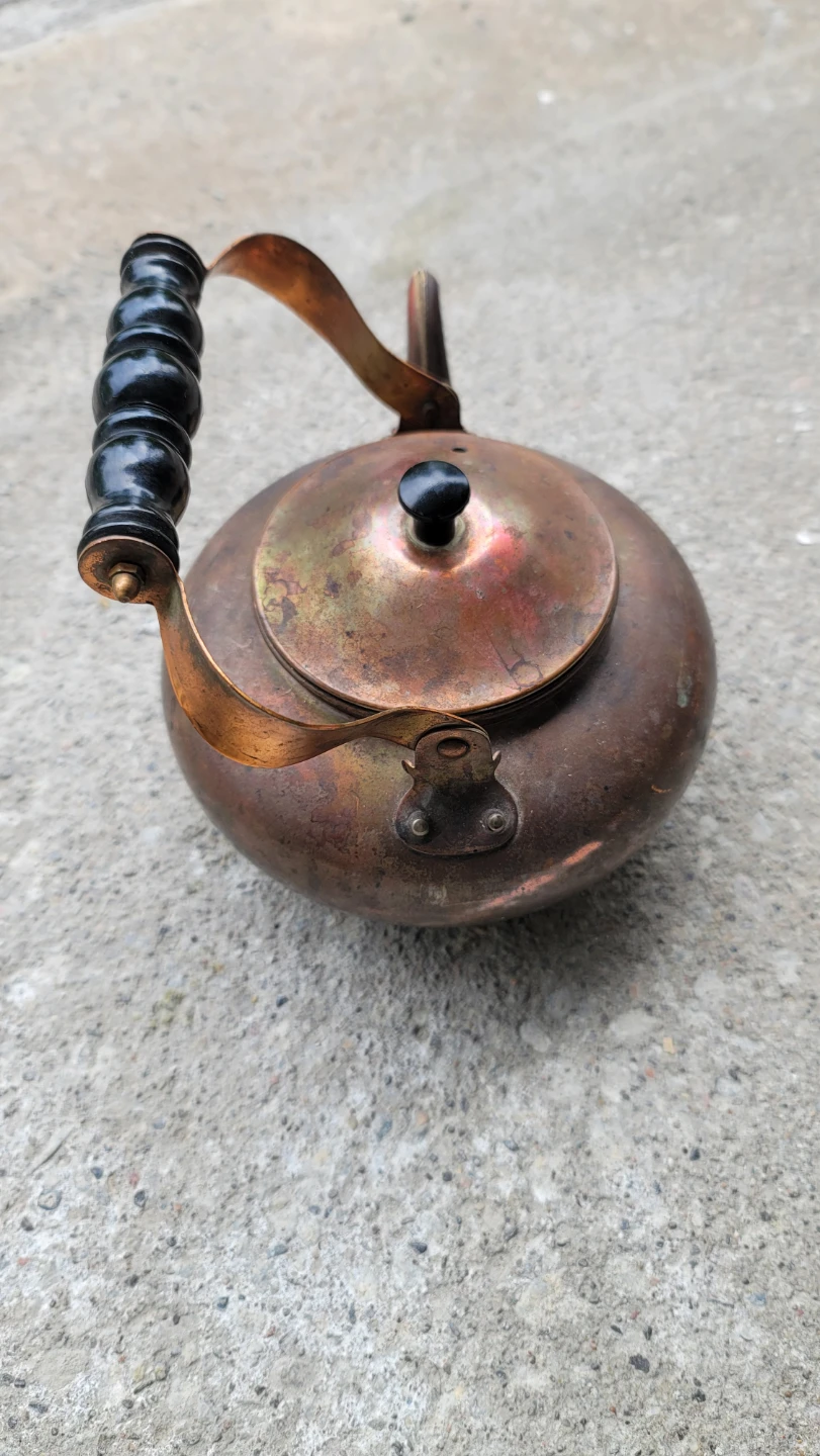 Vintage Copper Kettle with Black Handle - photo 4