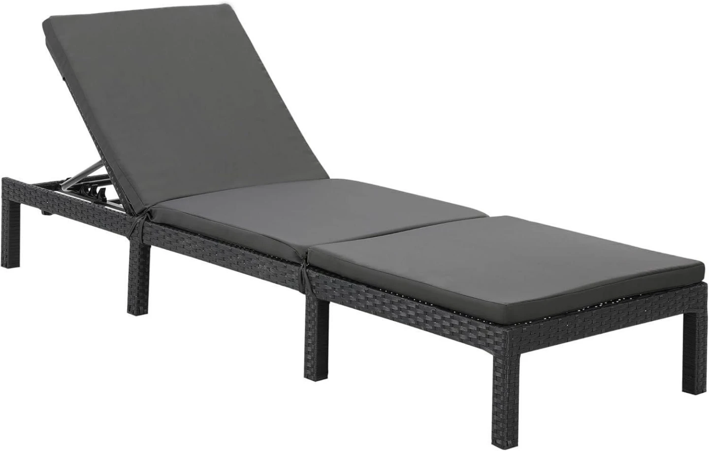 Rattan lounger.  Brand new in the box. $200 off - photo 4
