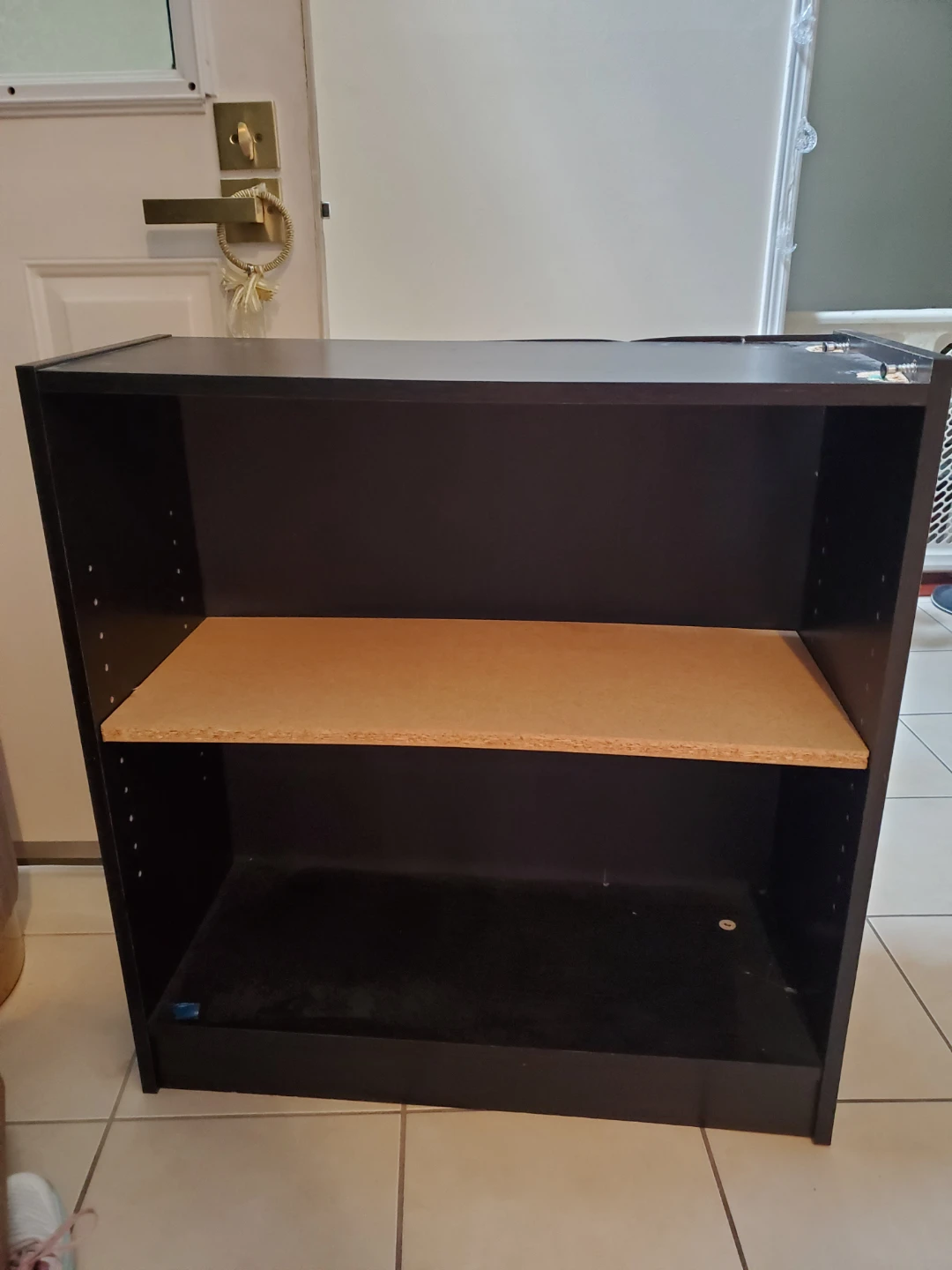 Black 2-Shelf Bookcase ⚽