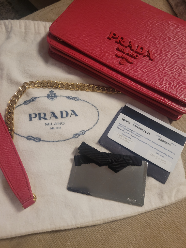 Prada Saffiano Lux Wallet on Chain - Magenta - photo 2