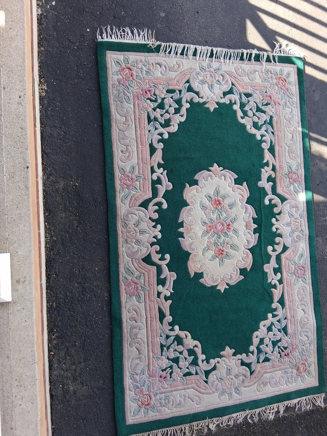 Area Rug with Floral Design - photo 2