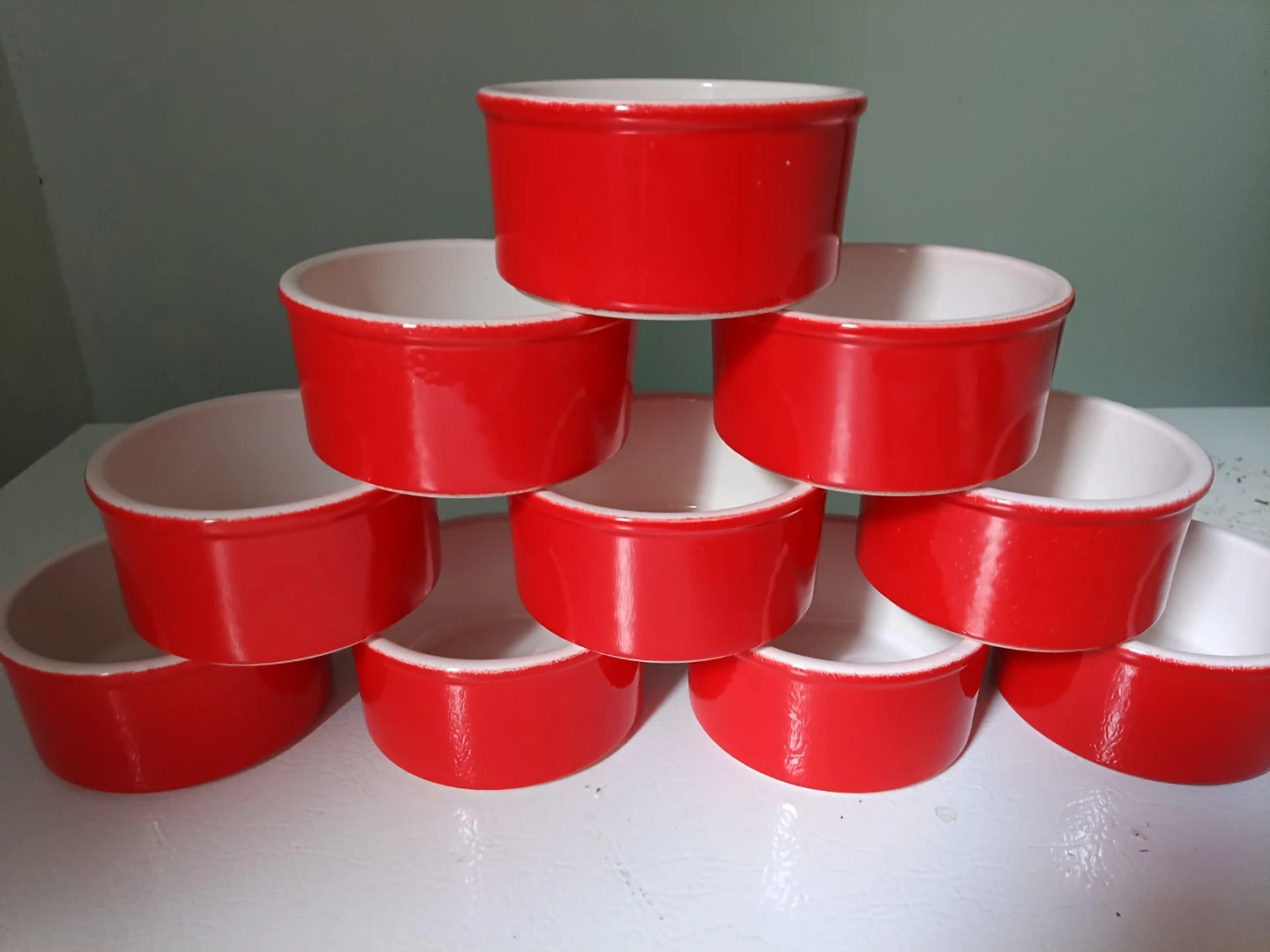 10 dishes/bowls