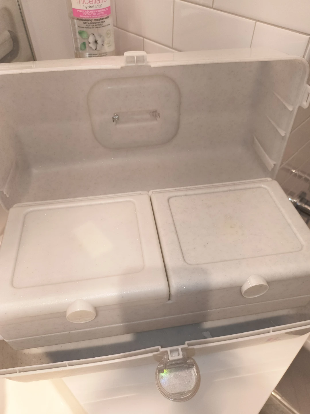 Vintage Caboodle Makeup Train Case with Mirror - photo 3