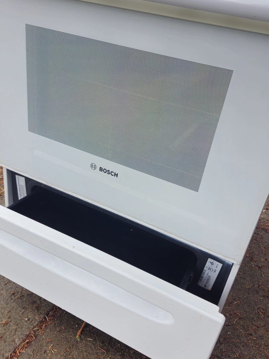 White Bosch Gas Stove Oven - photo 5