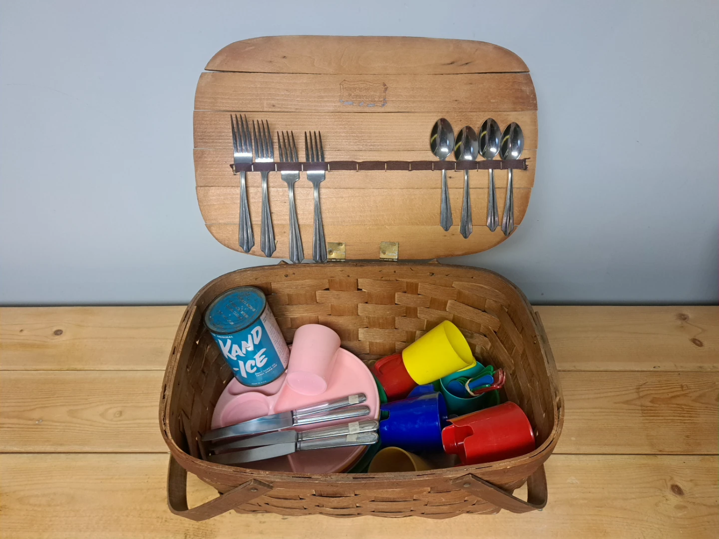 Vintage 50's 60's Wicker Picnic Basket with Utensils