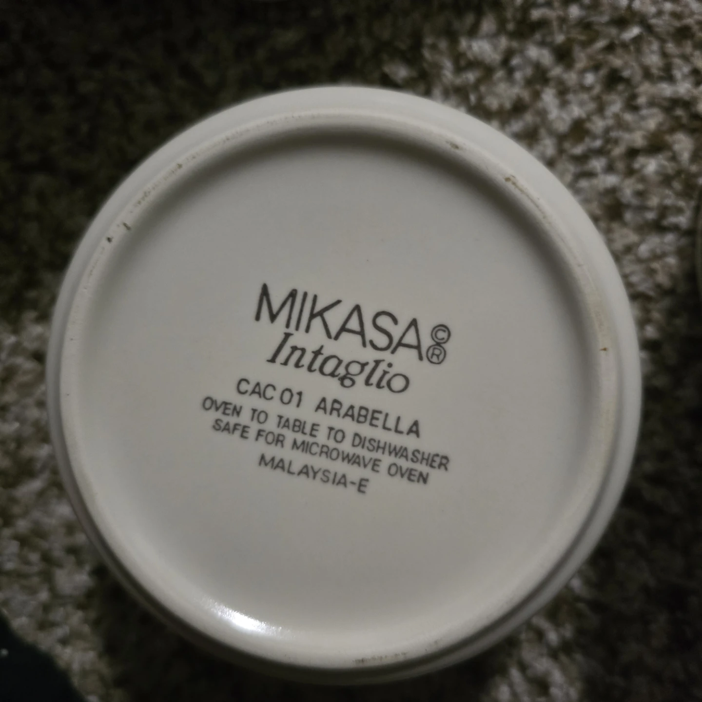 Mikasa Intaglio Arabella Set - 18 Pieces - photo 2