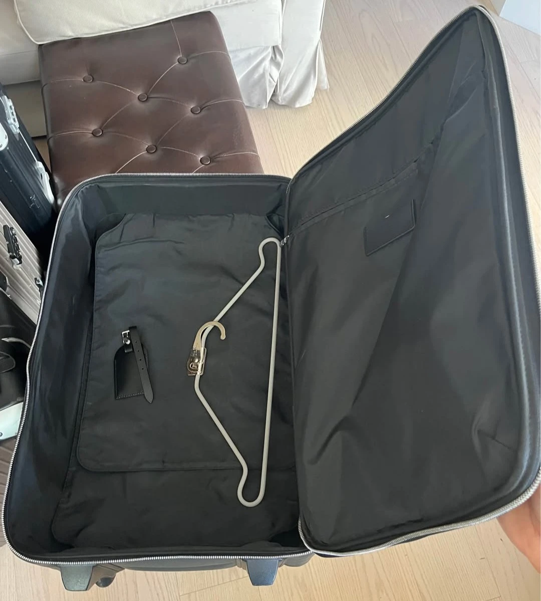 Louis Vuitton Rolling Suitcase - photo 4