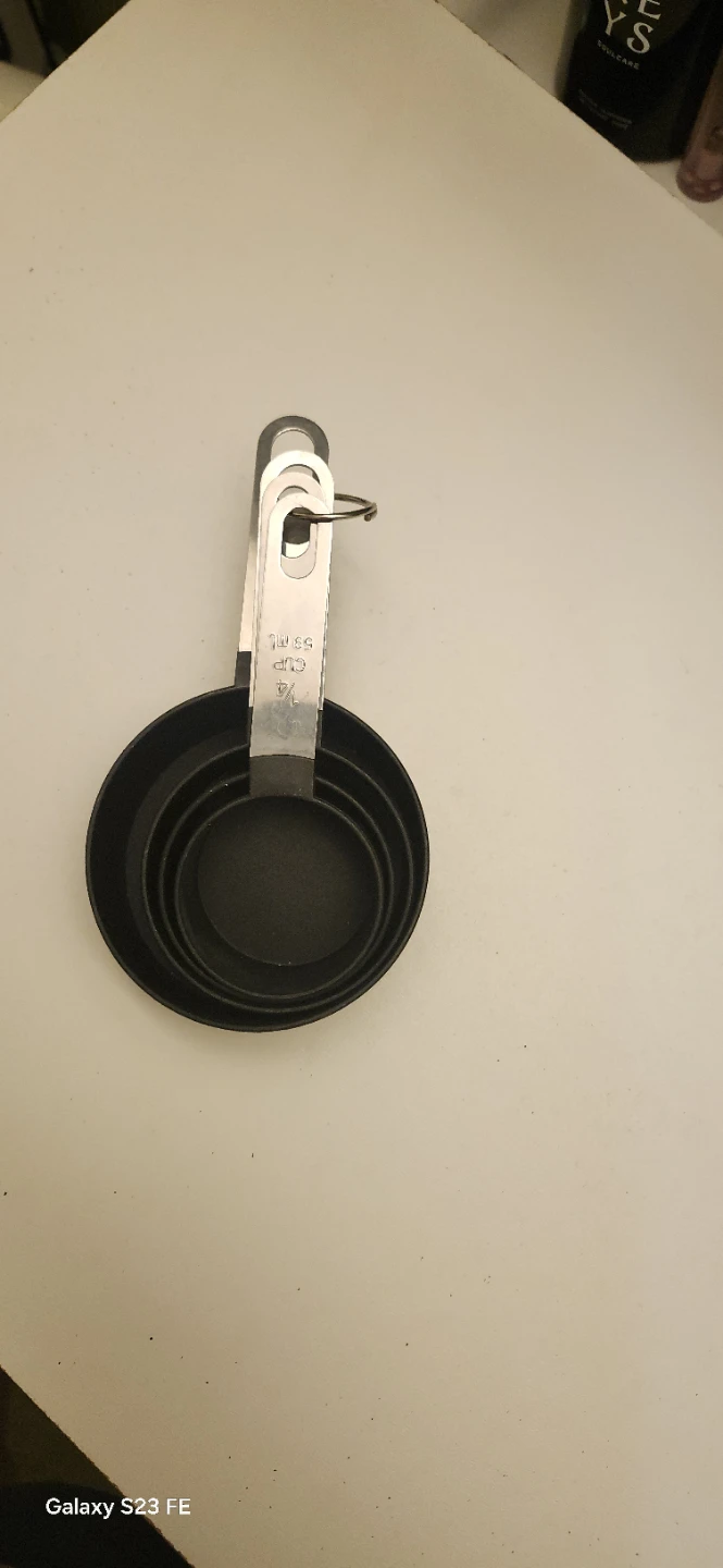 Set of 4 Black Measuring Cups