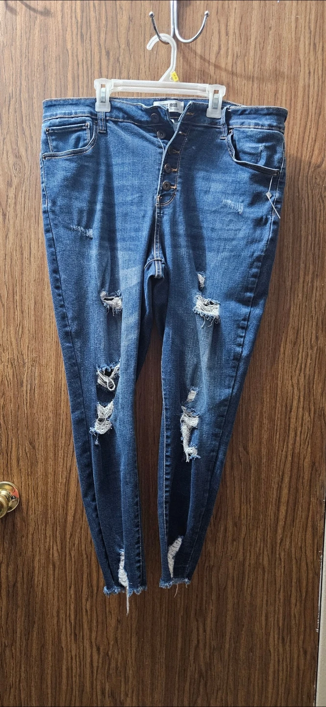 Wax Jean Button Fly Jeans Size 18