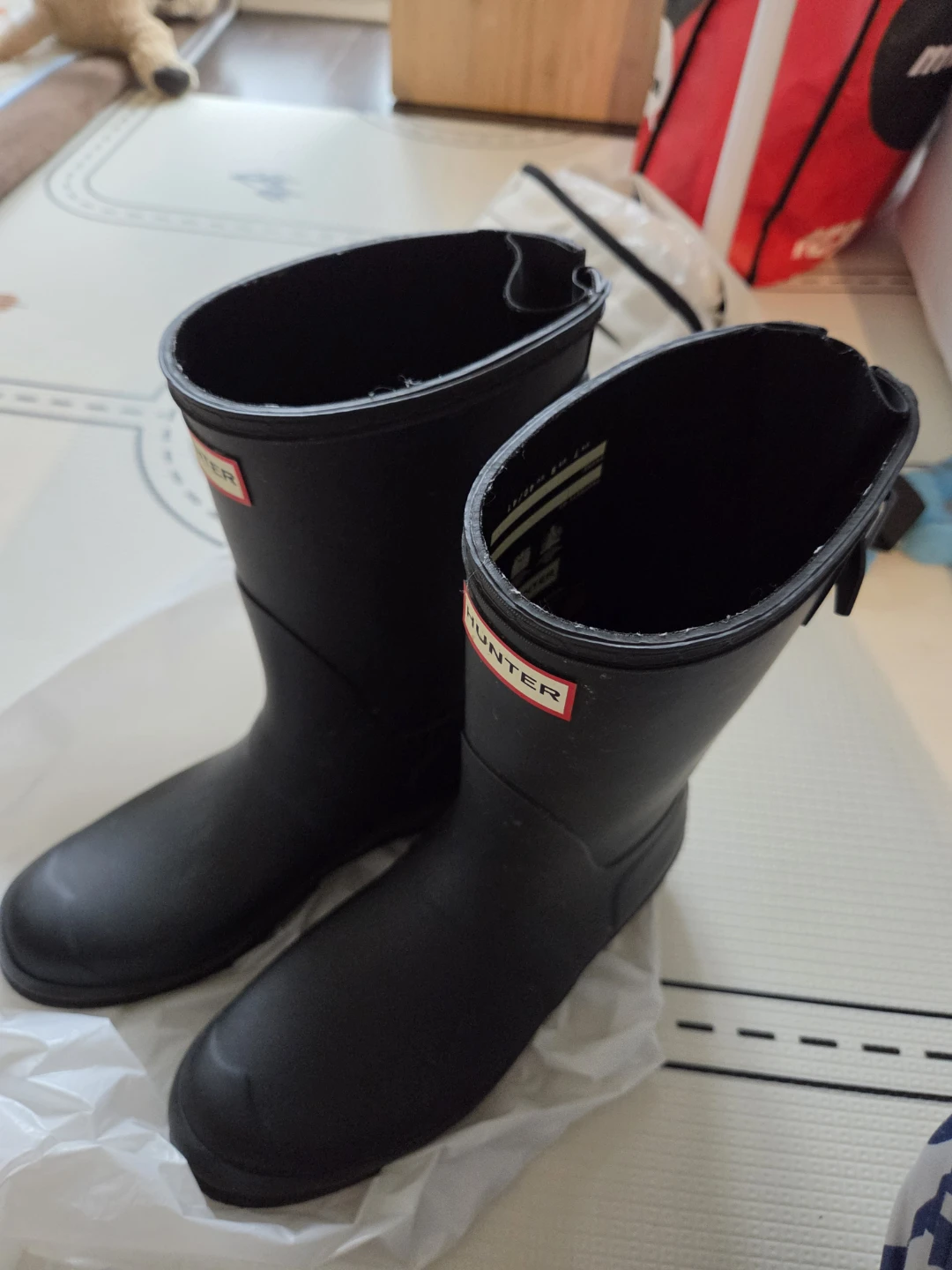 Hunter Black Rubber Rain Boots
