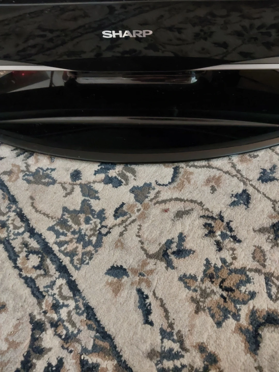 Sharp Aquos TV - photo 4