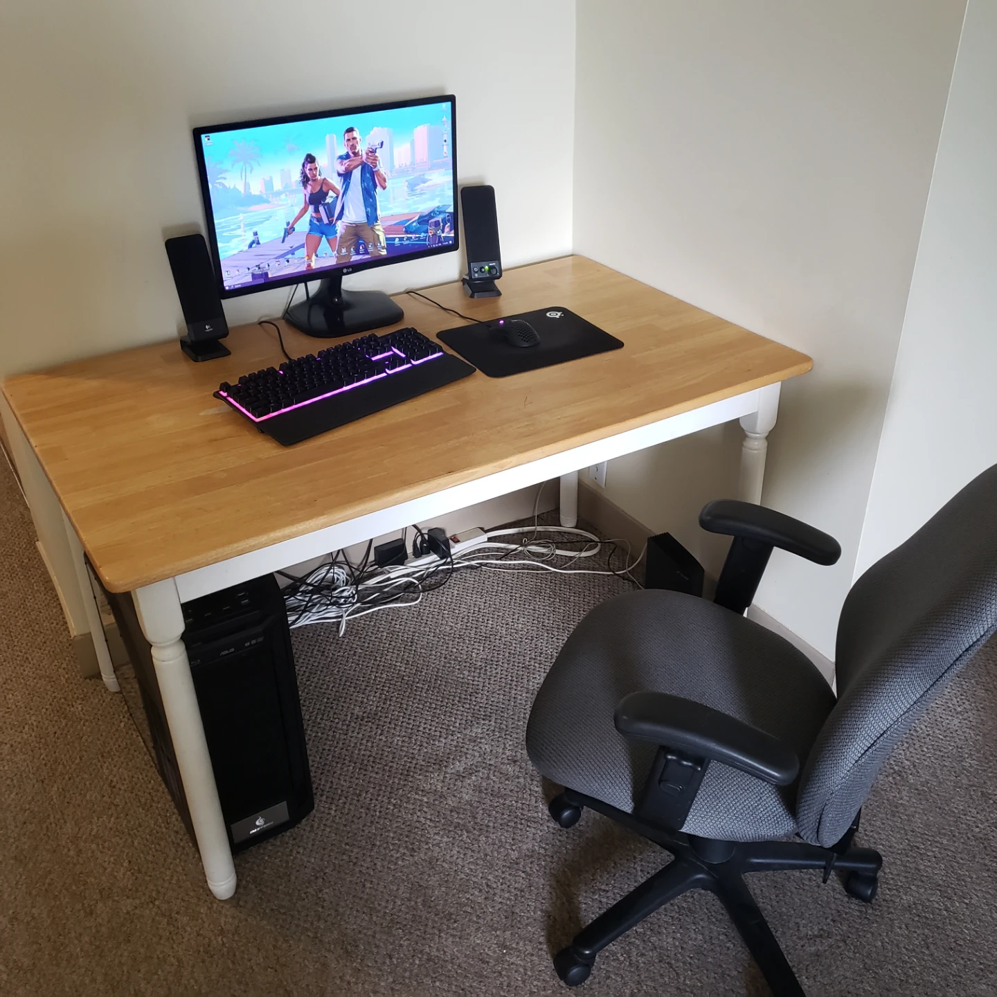 Gaming PC Full Set Up.