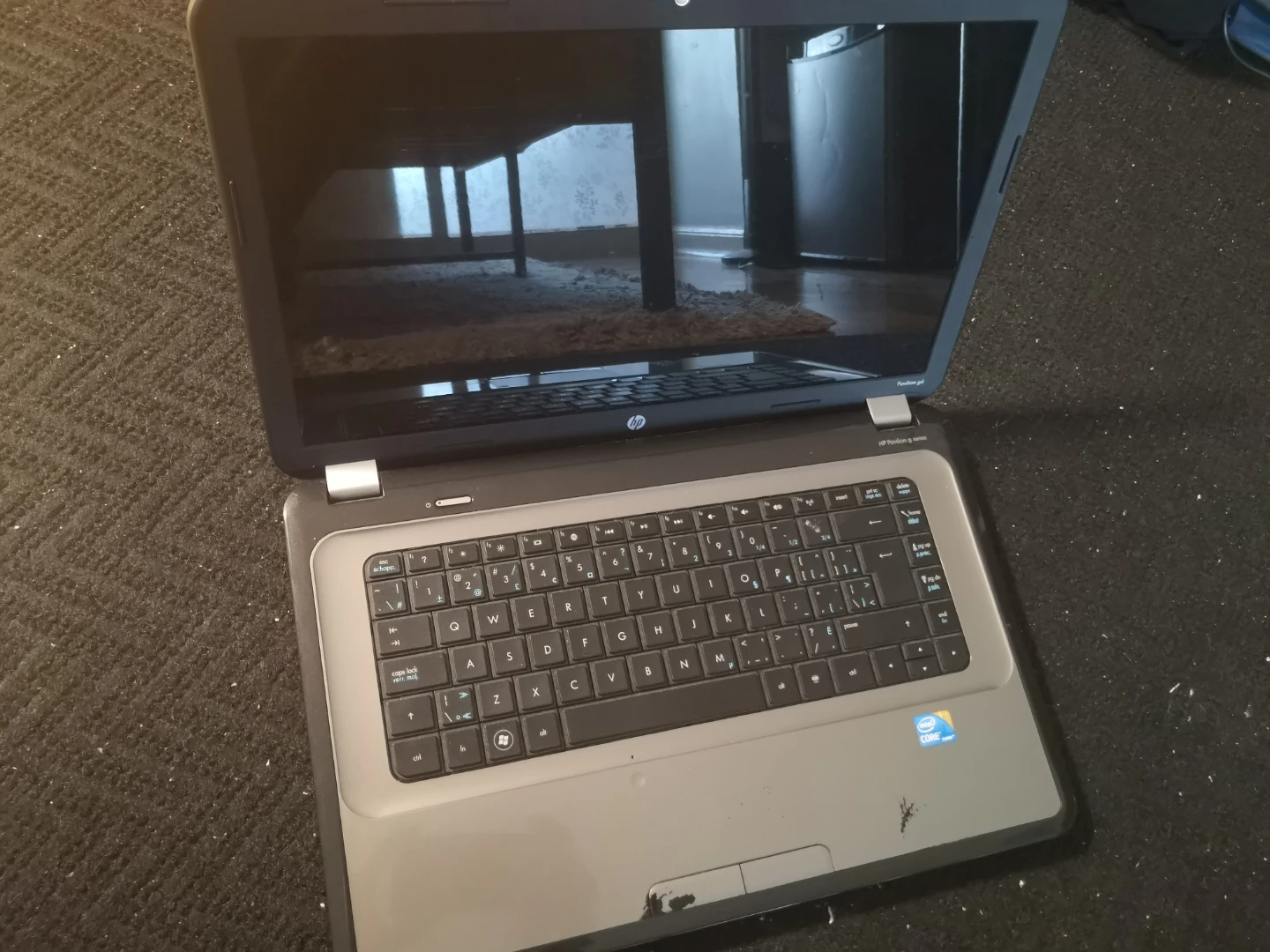 HP Pavilion g6 Laptop 6 GB ram 15" screen - photo 4