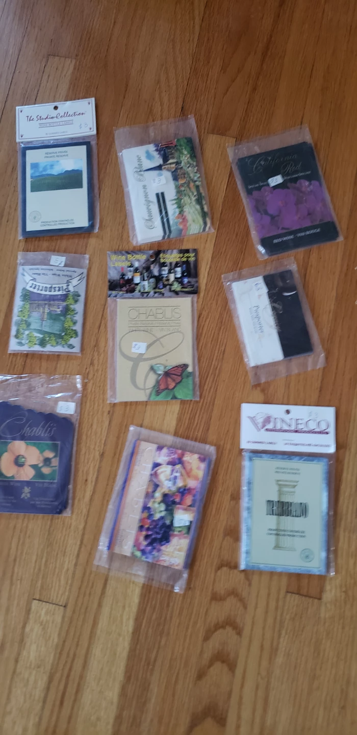 Collection of Wine Themed Home Decor Items new