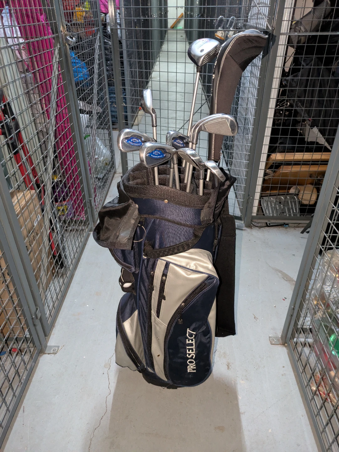 Golf Clubs with Bag and Accessories - photo 2