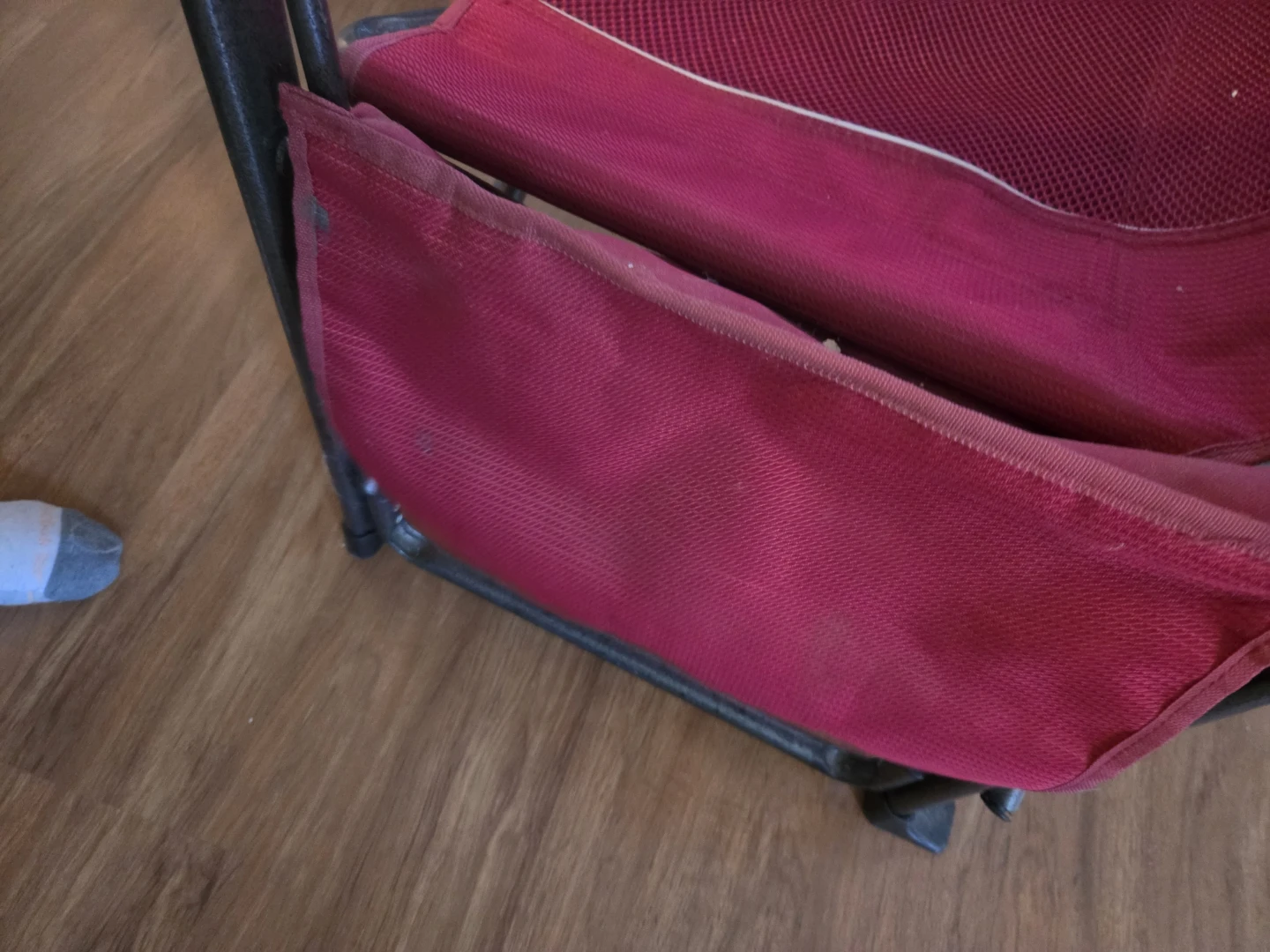 Red Folding Camping Chair with Side Pocket - photo 3