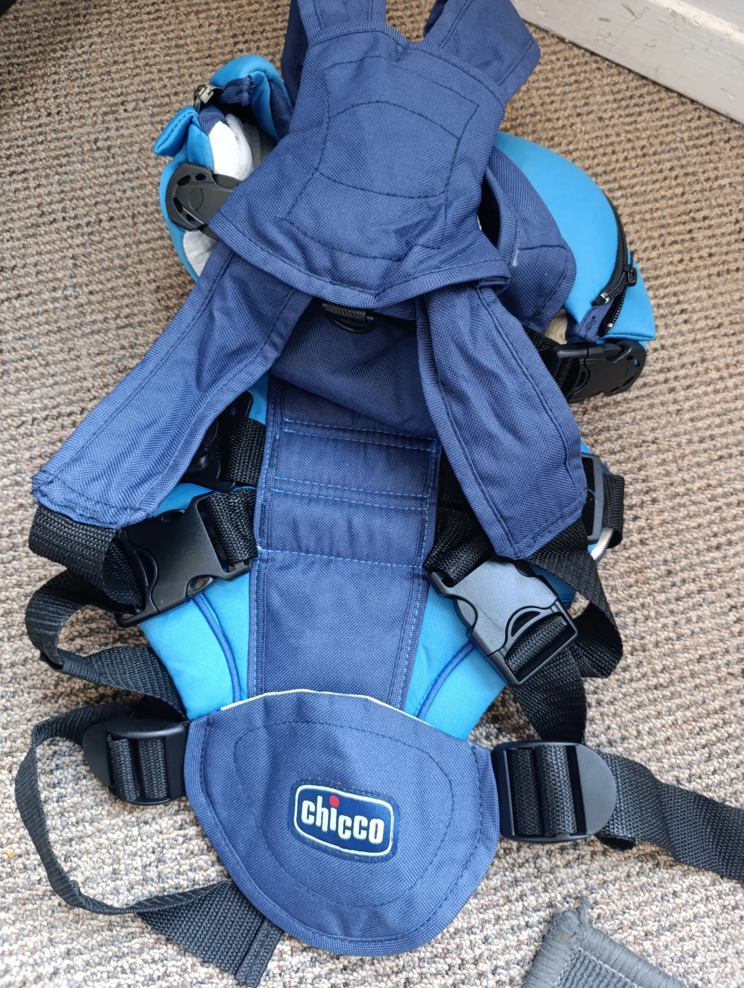 Chicco Baby Carrier - photo 2