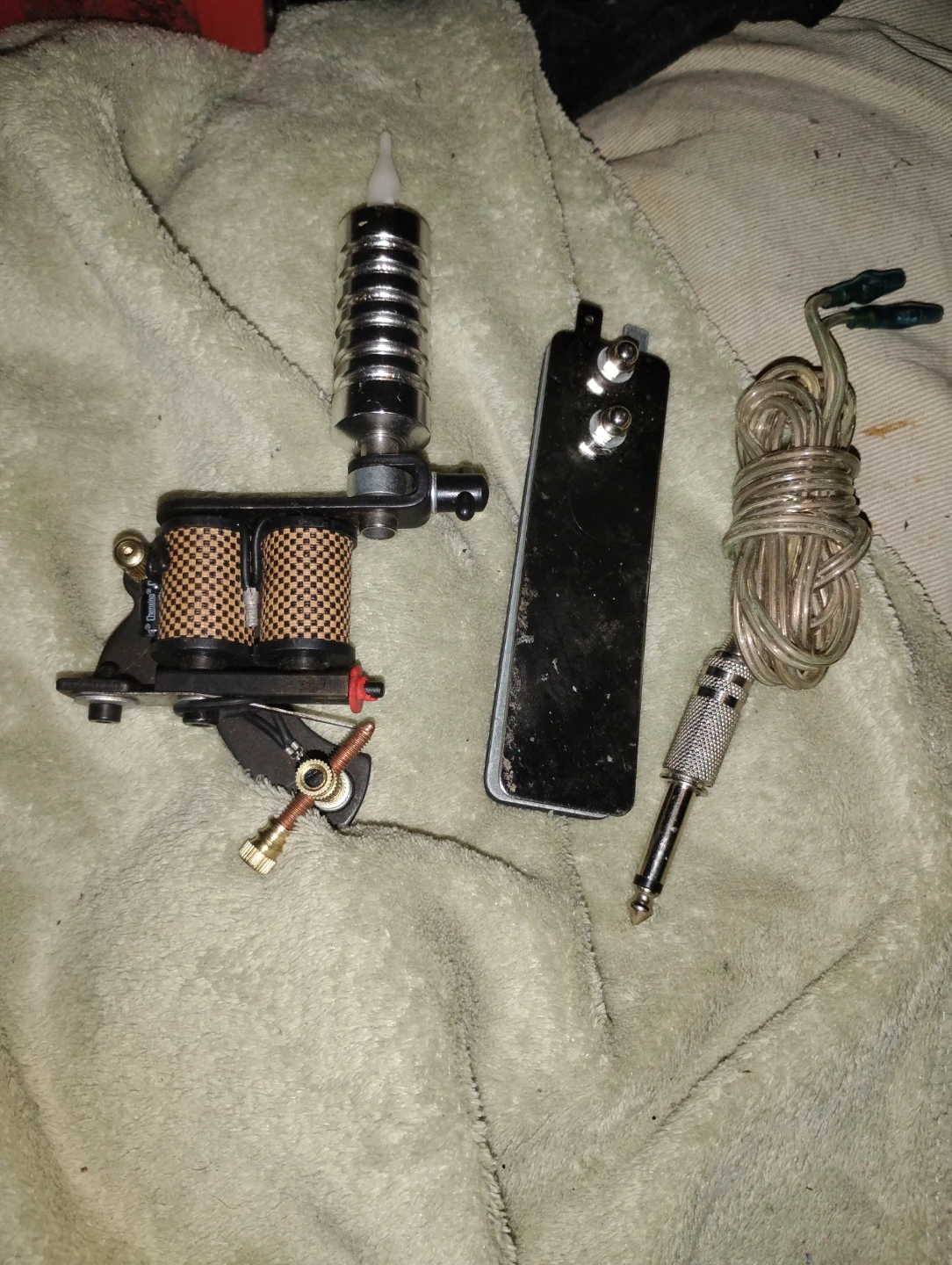 Tattoo Machine Kit with Foot Pedal and Clip Cord