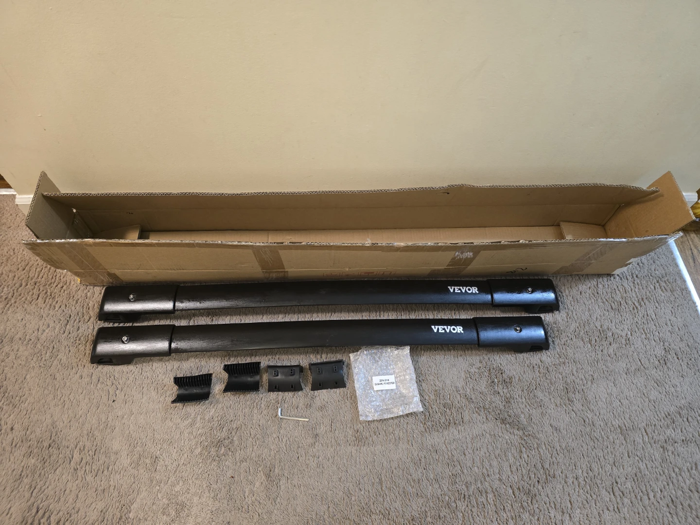 VEVOR Roof Rack Cross Bars for Subaru Forester (2014-2025)