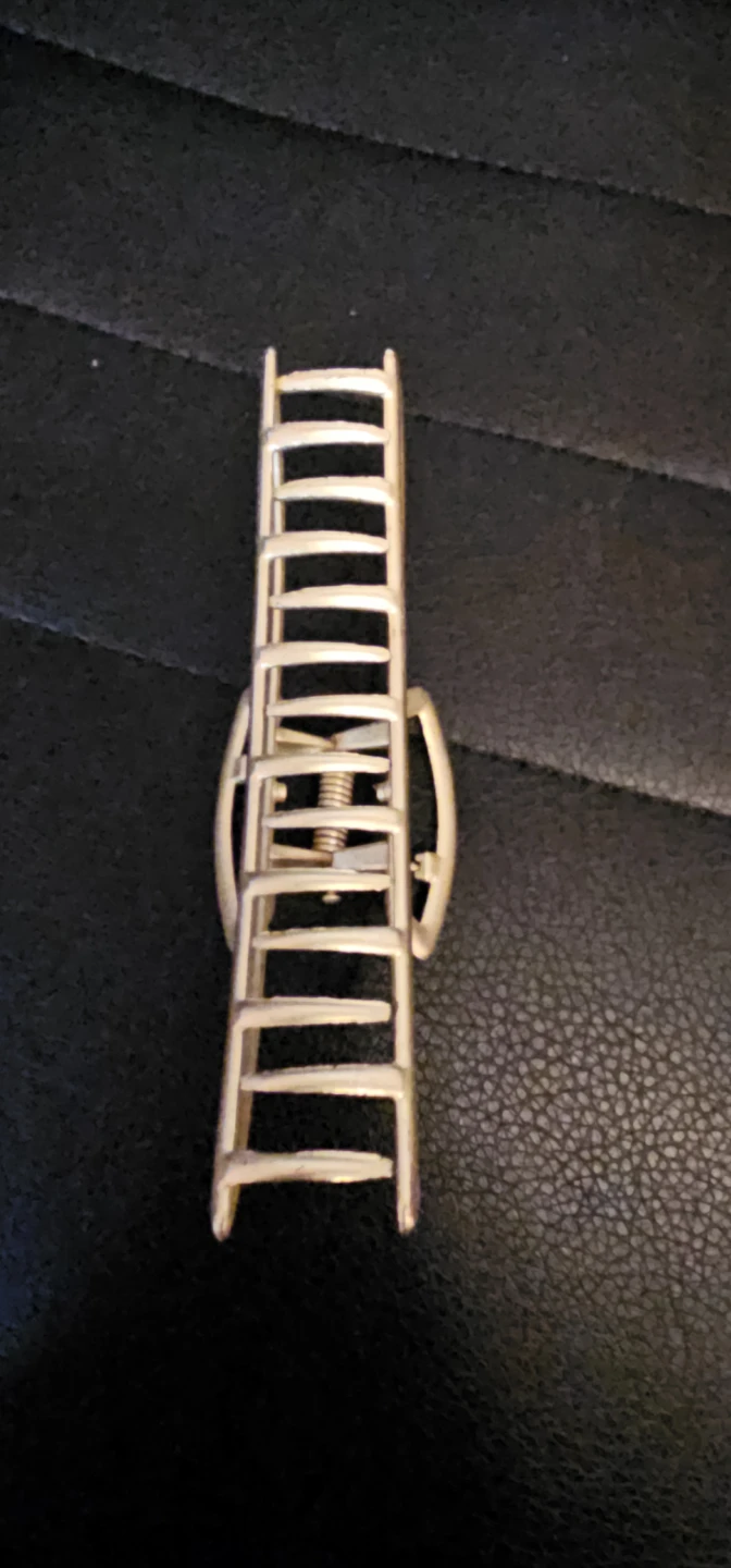 Gold Metal Hair Claw Clip - photo 2