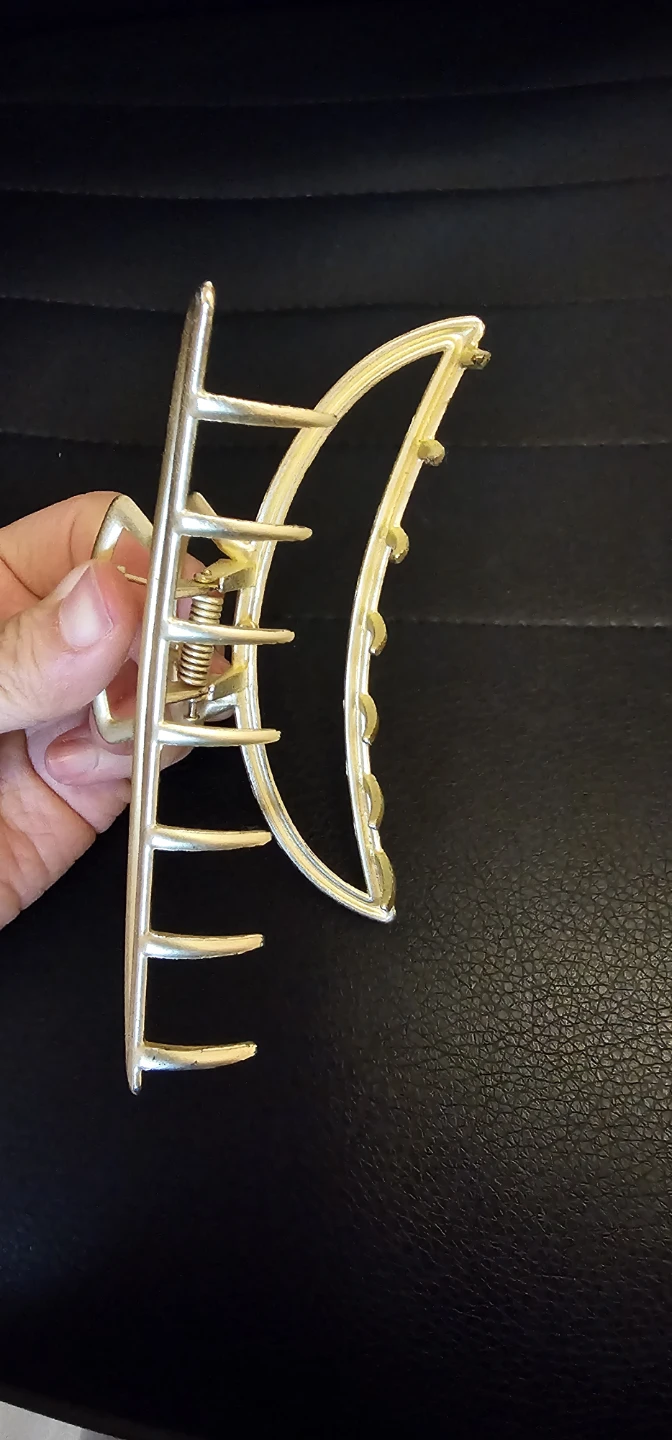Gold Metal Hair Claw Clip - photo 3