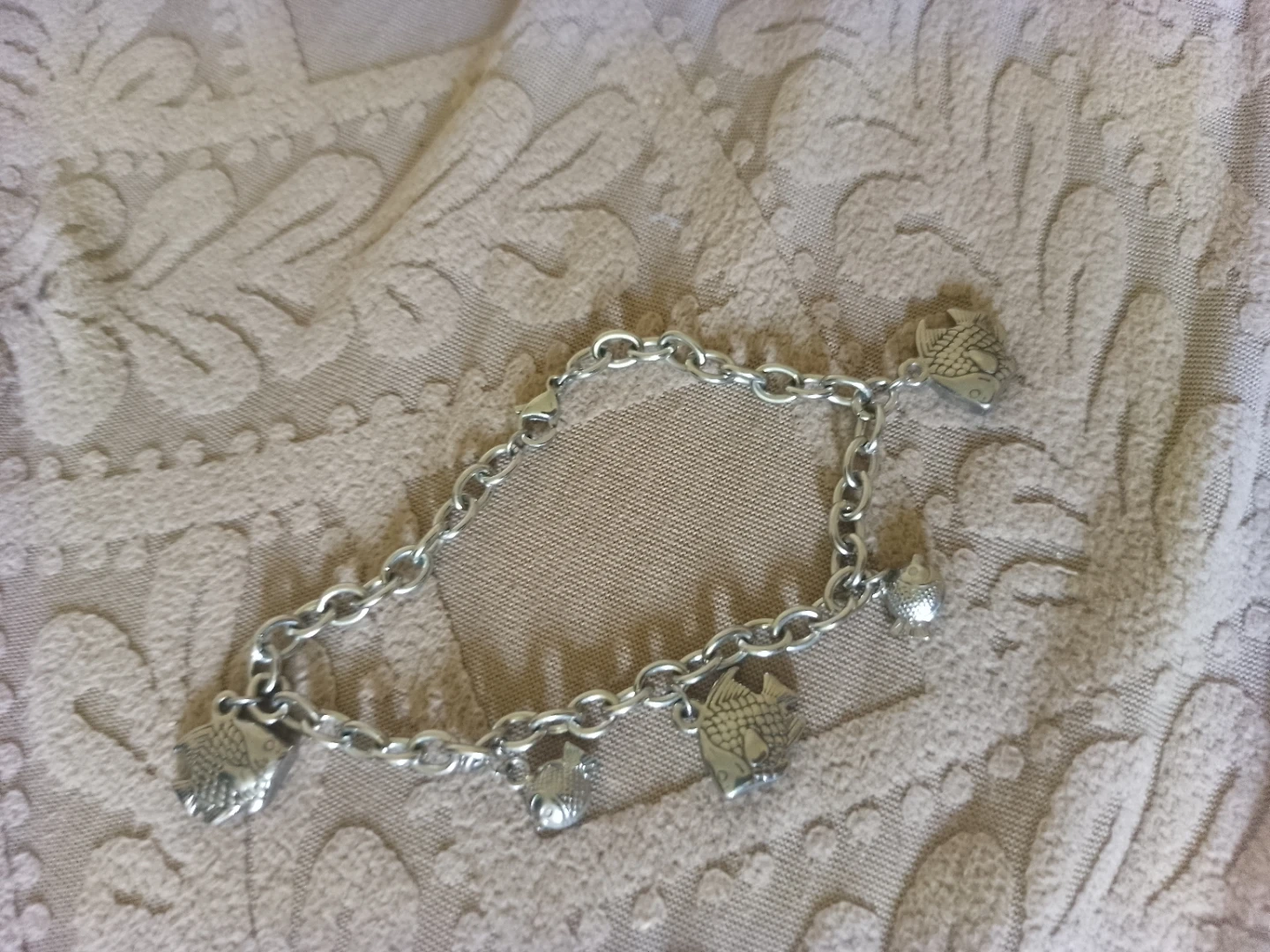 Silver-tone charm bracelet with fish - photo 2