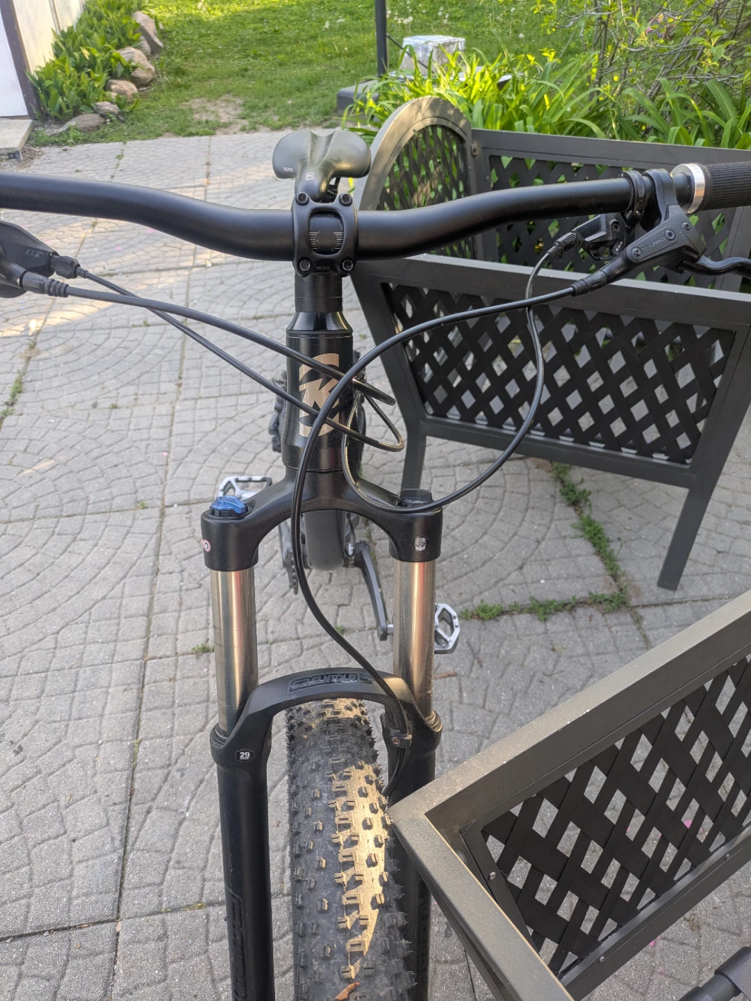 2022 Kona Big Honzo (Size Small) - photo 2