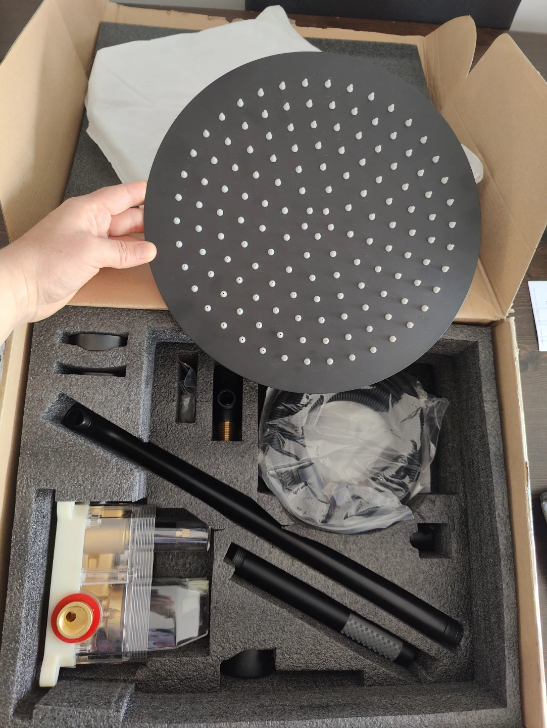 Black Round Rain Shower Head and Valve Set