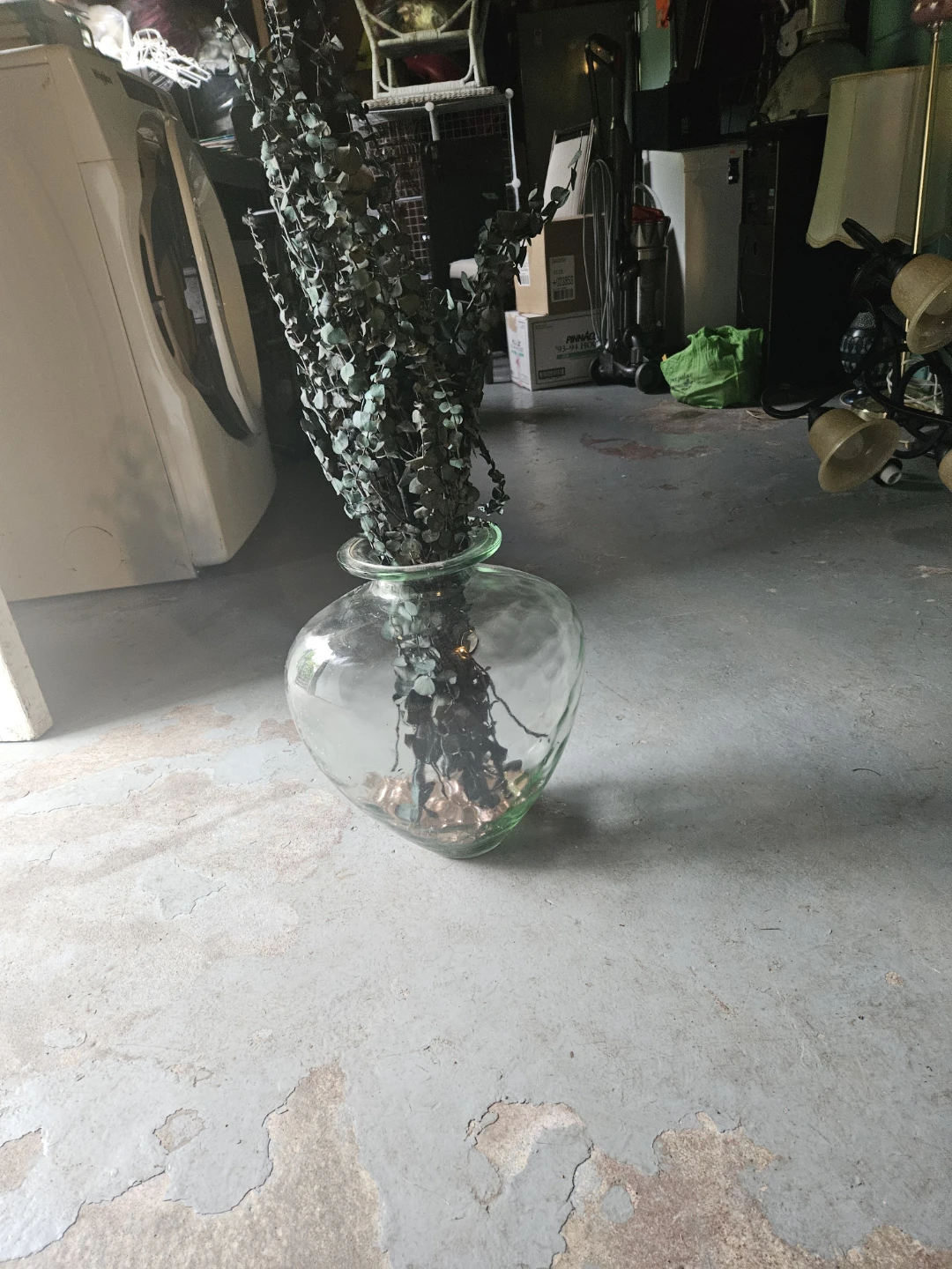 Large Clear Heart-Shaped Glass Vase - photo 2